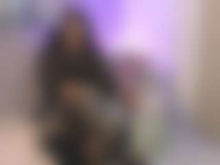 Gia Watsonn's Live Sex Cam Show