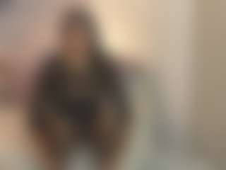 Gia Watsonn's Live Sex Cam Show