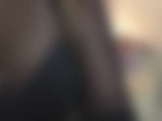 Gia Watsonn's Live Sex Cam Show