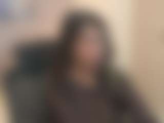 Gia Watsonn's Live Sex Cam Show