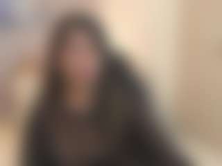 Gia Watsonn's Live Sex Cam Show