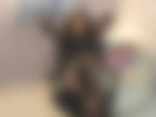 Gia Watsonn's Live Sex Cam Show