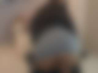 Gia Watsonn's Live Sex Cam Show