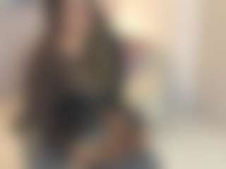Gia Watsonn's Live Sex Cam Show
