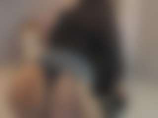 Gia Watsonn's Live Sex Cam Show