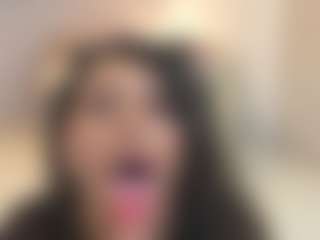 Gia Watsonn's Live Sex Cam Show