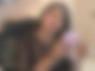 Gia Watsonn's Live Sex Cam Show