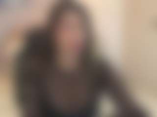 Gia Watsonn's Live Sex Cam Show