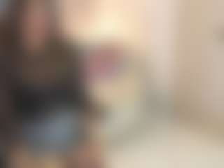Gia Watsonn's Live Sex Cam Show
