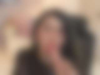 Gia Watsonn's Live Sex Cam Show