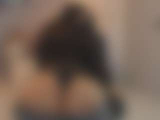 Gia Watsonn's Live Sex Cam Show
