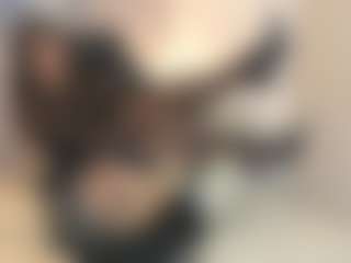 Gia Watsonn's Live Sex Cam Show