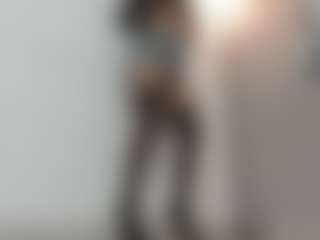 Gia Watsonn's Live Sex Cam Show