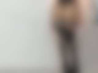 Gia Watsonn's Live Sex Cam Show