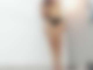 Gia Watsonn's Live Sex Cam Show