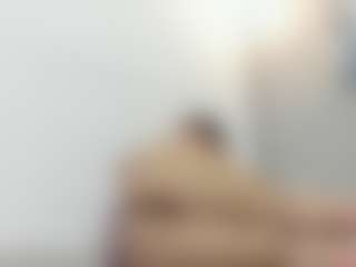 Gia Watsonn's Live Sex Cam Show