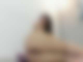 Gia Watsonn's Live Sex Cam Show