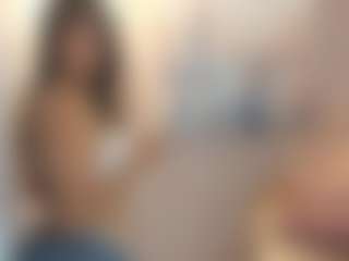 Gia Watsonn's Live Sex Cam Show