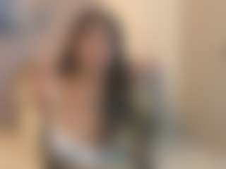 Gia Watsonn's Live Sex Cam Show