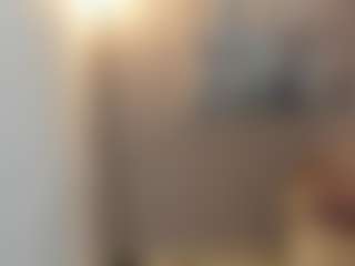 Gia Watsonn's Live Sex Cam Show