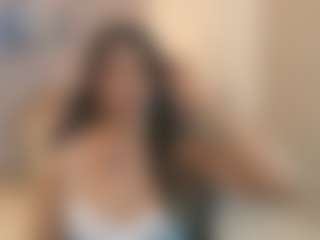 Gia Watsonn's Live Sex Cam Show