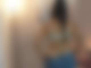Gia Watsonn's Live Sex Cam Show