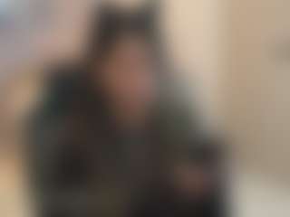 Gia Watsonn's Live Sex Cam Show