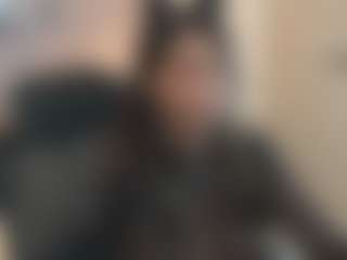 Gia Watsonn's Live Sex Cam Show