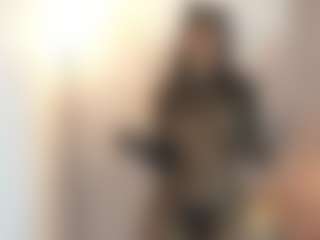 Gia Watsonn's Live Sex Cam Show
