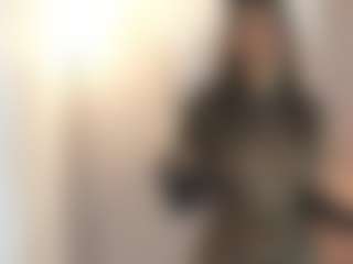 Gia Watsonn's Live Sex Cam Show