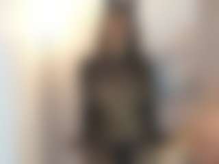 Gia Watsonn's Live Sex Cam Show