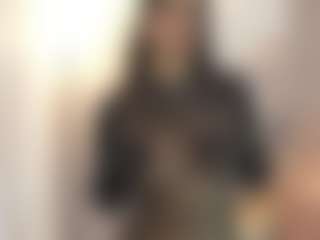 Gia Watsonn's Live Sex Cam Show