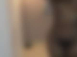 Gia Watsonn's Live Sex Cam Show