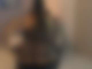 Gia Watsonn's Live Sex Cam Show