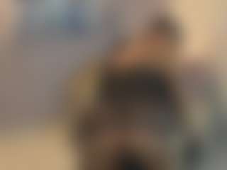 Gia Watsonn's Live Sex Cam Show