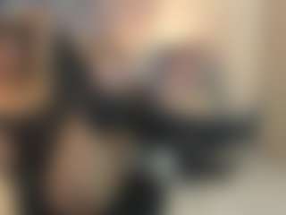 Gia Watsonn's Live Sex Cam Show
