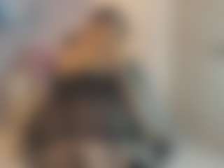 Gia Watsonn's Live Sex Cam Show