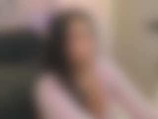 Gia Watsonn's Live Sex Cam Show