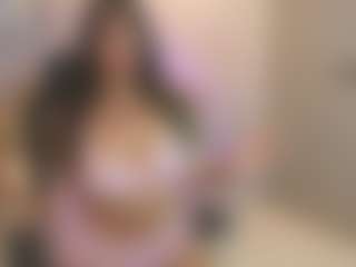 Gia Watsonn's Live Sex Cam Show