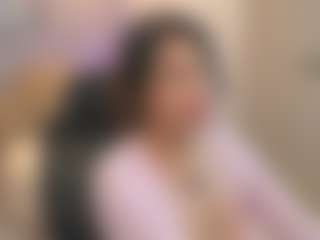 Gia Watsonn's Live Sex Cam Show