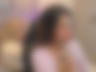 Gia Watsonn's Live Sex Cam Show