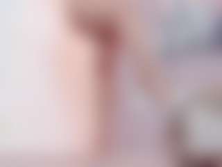 Gia Watsonn's Live Sex Cam Show