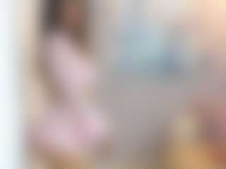 Gia Watsonn's Live Sex Cam Show