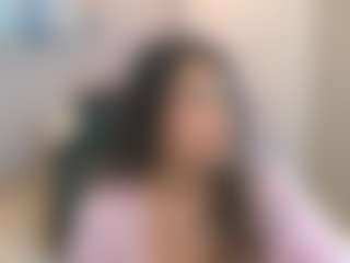 Gia Watsonn's Live Sex Cam Show