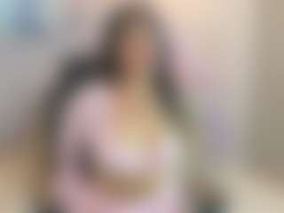 Gia Watsonn's Live Sex Cam Show
