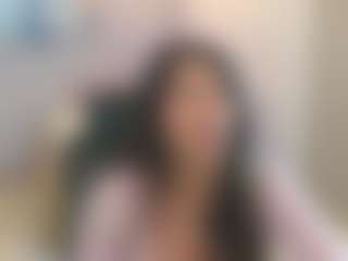 Gia Watsonn's Live Sex Cam Show