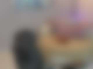 Gia Watsonn's Live Sex Cam Show