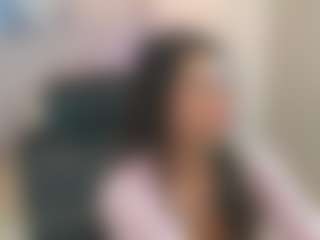 Gia Watsonn's Live Sex Cam Show