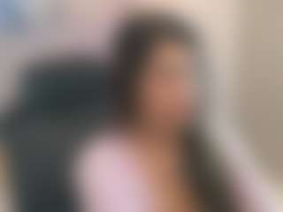 Gia Watsonn's Live Sex Cam Show