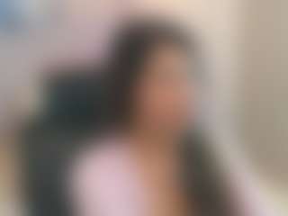 Gia Watsonn's Live Sex Cam Show